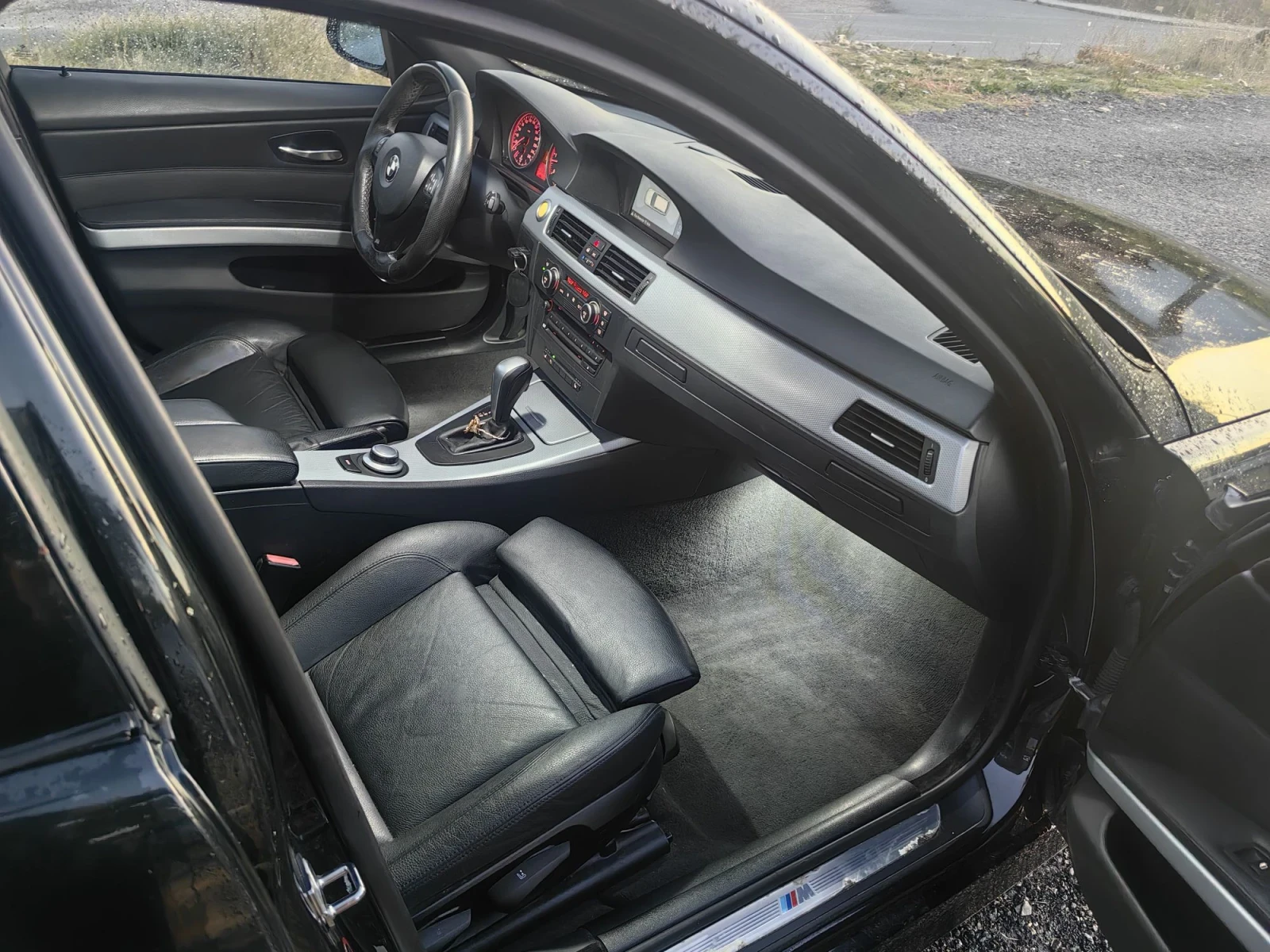 BMW 330 M pack , снимка 4 - Автомобили и джипове - 56572618