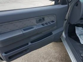 Nissan Navara 2,5 CDI-133 ks, снимка 13