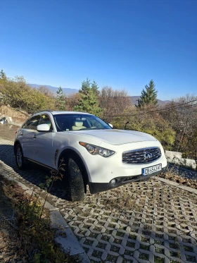 Обява за продажба на Infiniti Fx 35 3.5 бензин/газ ~16 900 лв. - изображение 3 | Auto.bg Обява за продажба на Infiniti Fx 35 3.5 бензин/газ ~16 900 лв. - изображение 3