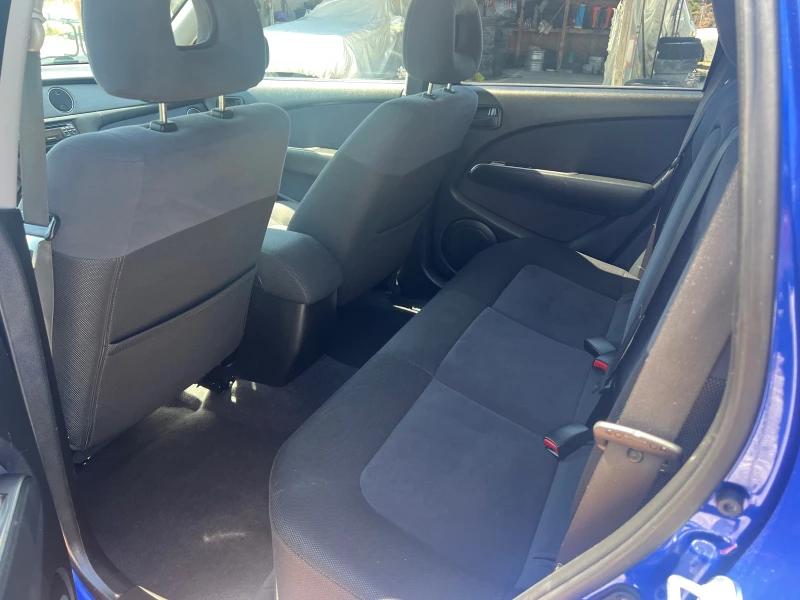 Mitsubishi Outlander 2.0i, снимка 9 - Автомобили и джипове - 50539080