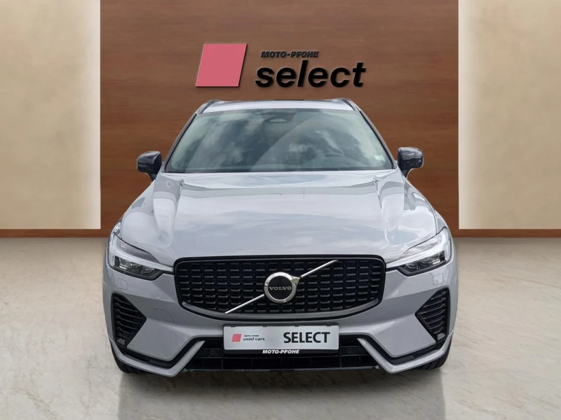 Volvo XC60 2.0L, снимка 6 - Автомобили и джипове - 51672653