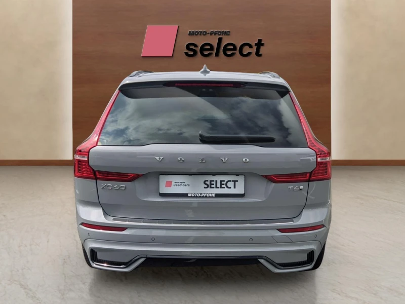 Volvo XC60 2.0L, снимка 3 - Автомобили и джипове - 51672653