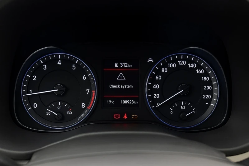 Hyundai Kona 998cc G3LC, снимка 9 - Автомобили и джипове - 52632808