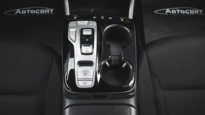 Hyundai Tucson 1.6 T-GDi COMFORT Plug-in Hybrid 4x4 Automatic, снимка 12 - Автомобили и джипове - 52650053