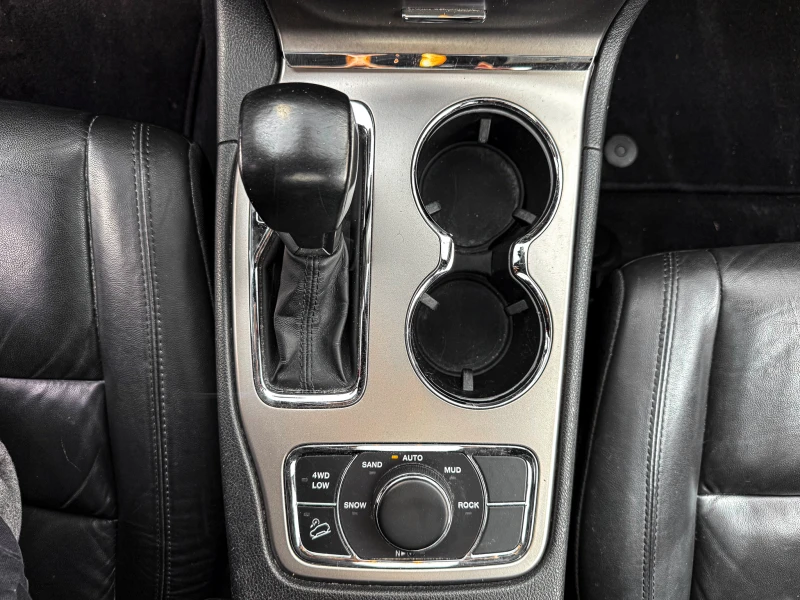 Jeep Grand cherokee Limited, снимка 15 - Автомобили и джипове - 53576095