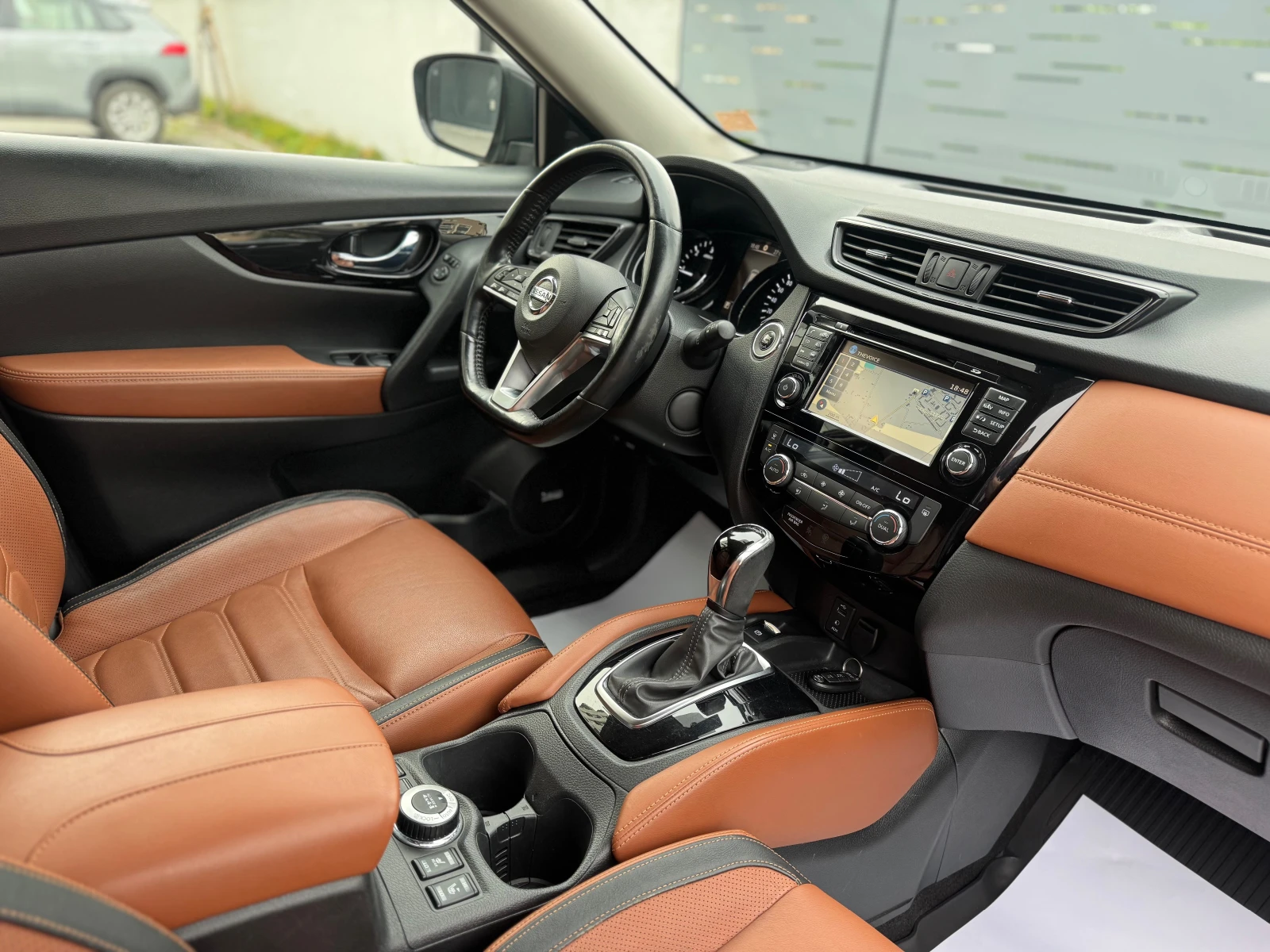 Nissan X-trail 2.0DCI 177 TEKNA KOJA NAVI 360 FULL  - изображение 10