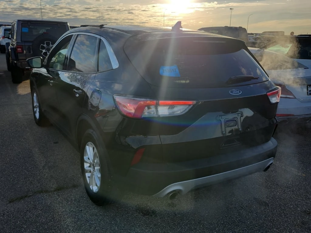 Ford Escape * SE HYBRID * CARFAX * БЕЗ ПЪРВОНАЧАЛНА ВНОСКА - изображение 4