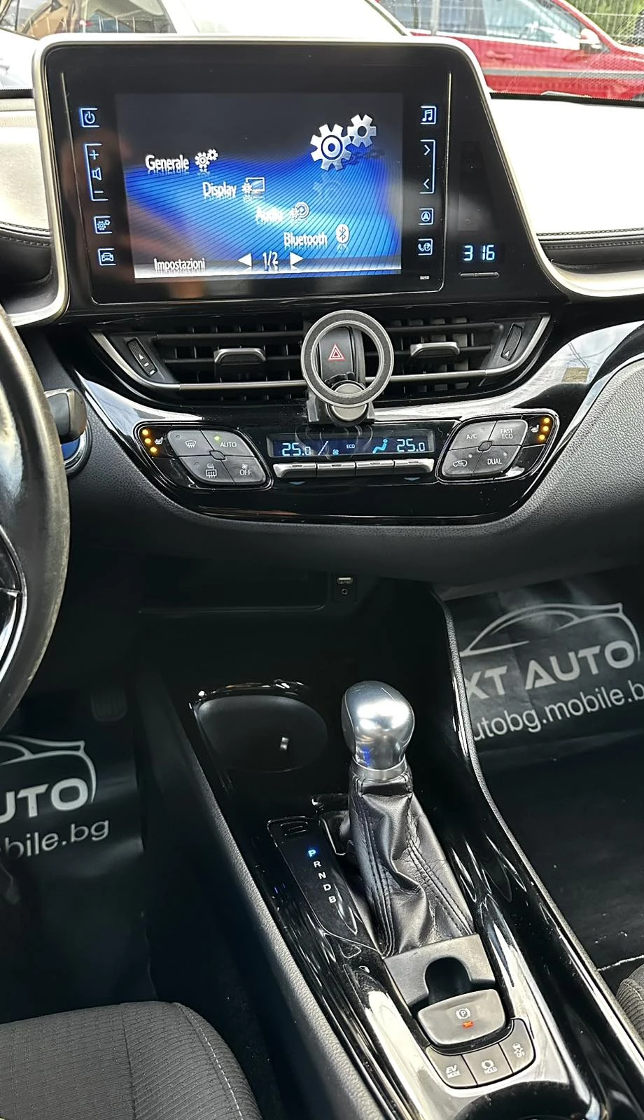 Toyota C-HR 1.8HYBRID 122HP CAMERA EU6D-TEMP 120 000KM - изображение 10