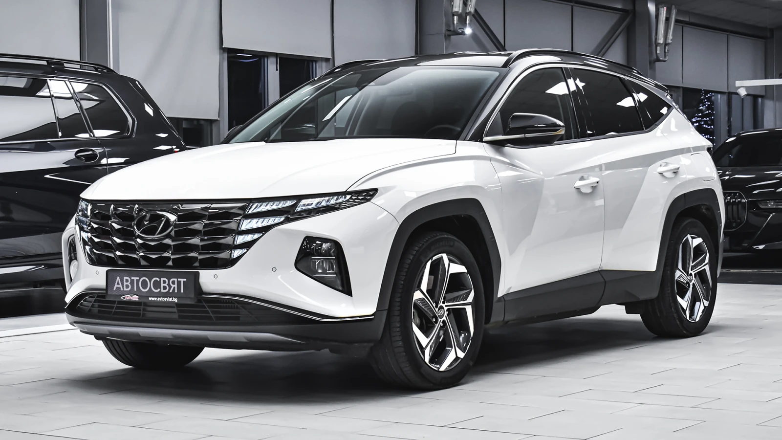 Hyundai Tucson 1.6 T-GDi COMFORT Plug-in Hybrid 4x4 Automatic - изображение 4