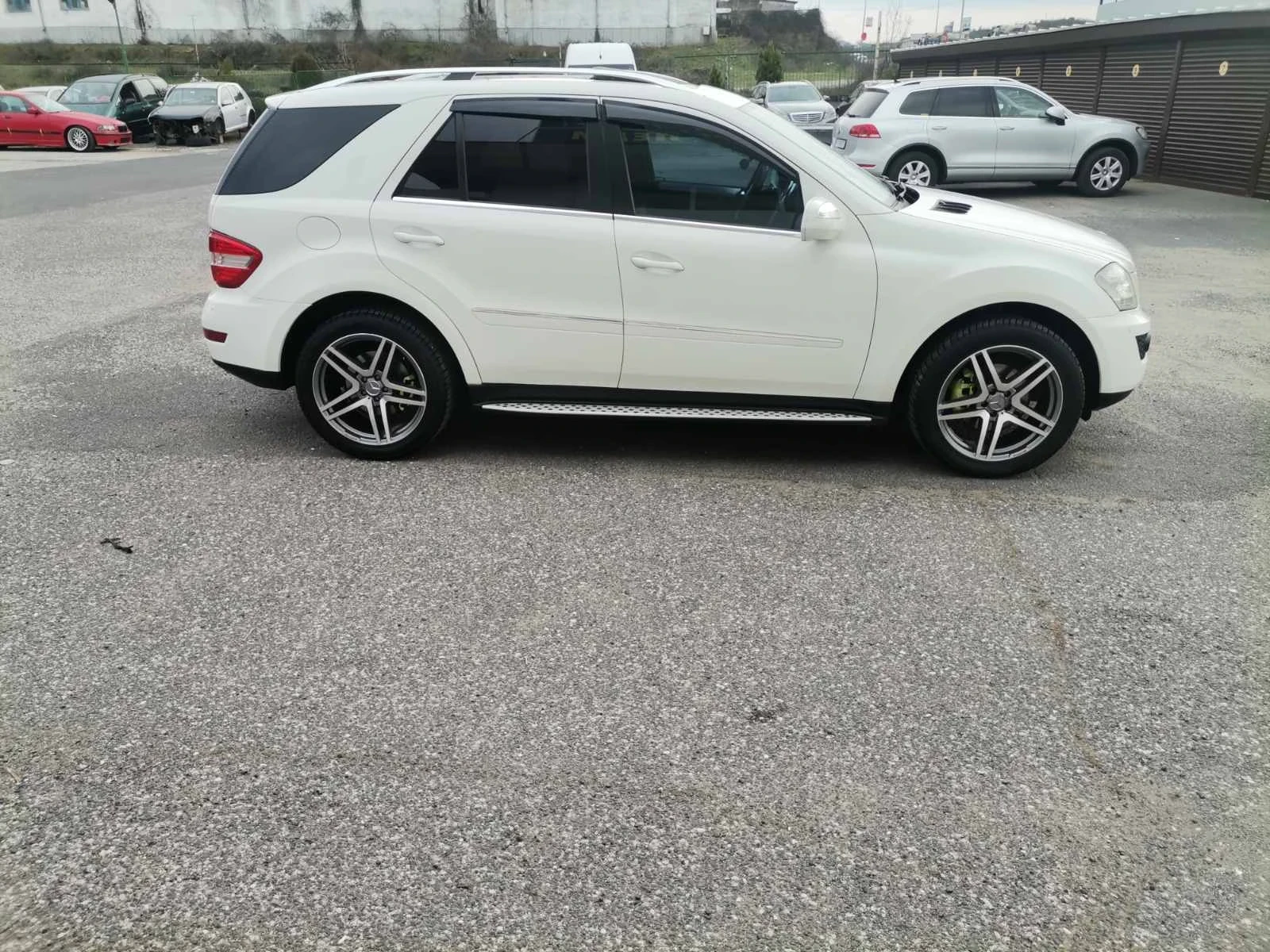 Mercedes-Benz ML 350 Barter, снимка 16 - Автомобили и джипове - 53925161