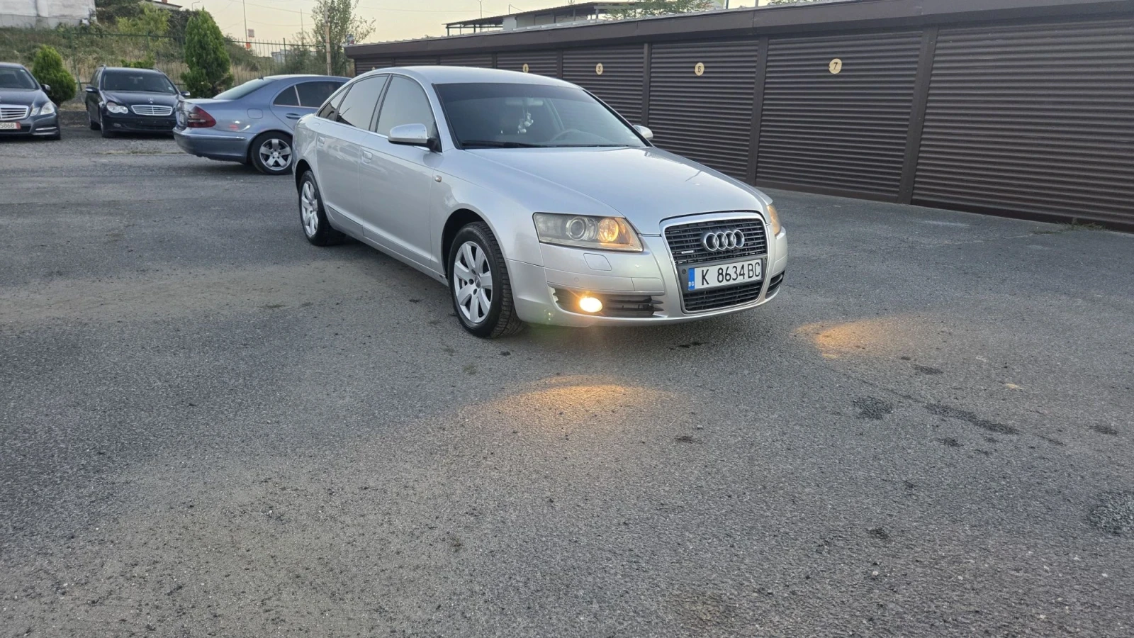 Audi A6 Barter , снимка 12 - Автомобили и джипове - 56314346