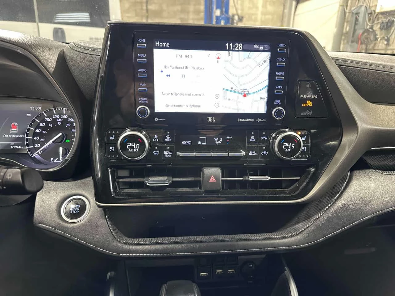 Toyota Highlander Limited/CARFAX/ОБДУХВАНЕ/ПОДГРЕВИ/ШИБИДАХ , снимка 10 - Автомобили и джипове - 53771061