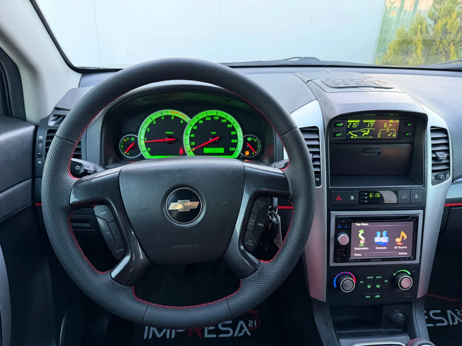 Chevrolet Captiva 2.0d 150kc.4x4 6+ 1, снимка 12 - Автомобили и джипове - 53830515