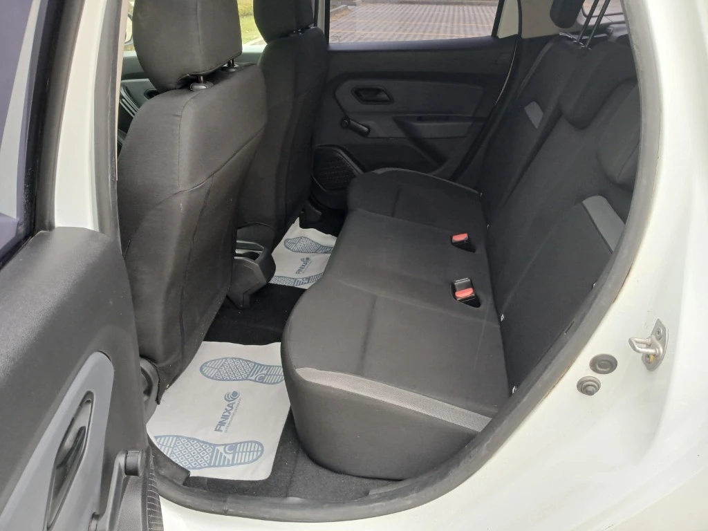 Dacia Duster Dacia Duster 1.0.ГАЗ БЕНЗИН, снимка 12 - Автомобили и джипове - 54861036