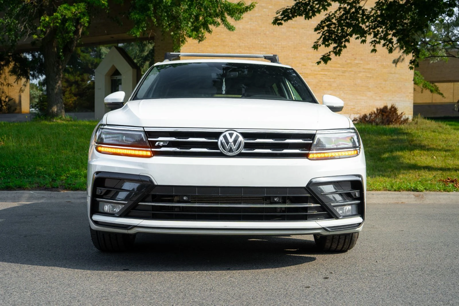 VW Tiguan Highline/PANO/DIGITAL/, снимка 2 - Автомобили и джипове - 55440922