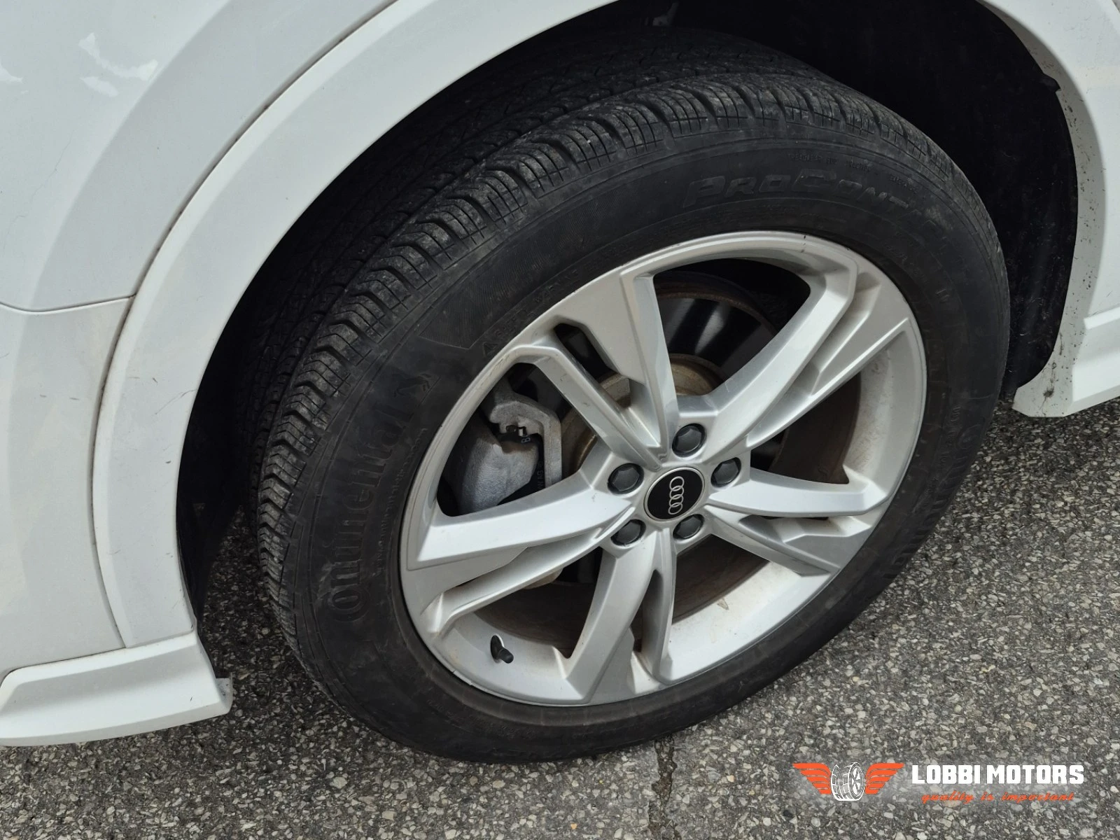 Audi Q3, снимка 6 - Автомобили и джипове - 56128948