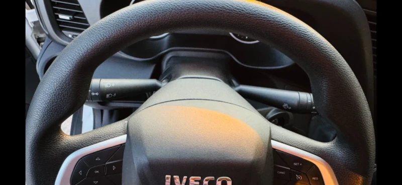 Iveco Daily 50 C 35, снимка 11 - Бусове и автобуси - 52793582