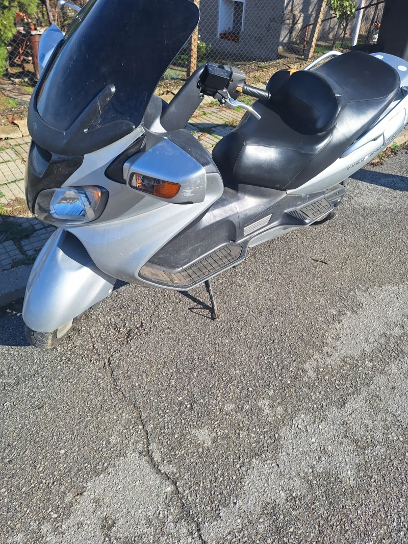 Suzuki Burgman 650, снимка 2 - Мотоциклети и мототехника - 52391219