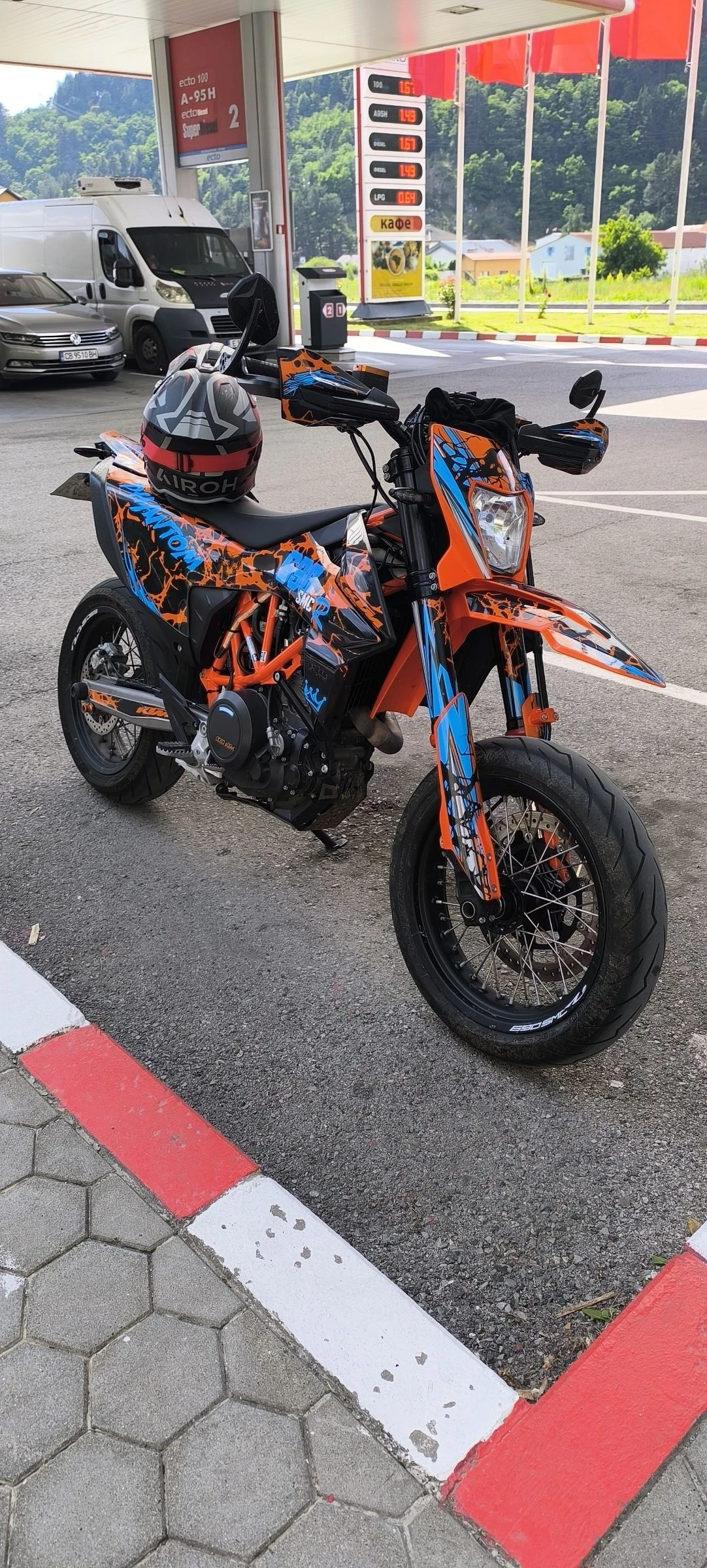 Ktm SMC SMC 690 R 5700km, снимка 4 - Мотоциклети и мототехника - 53938460