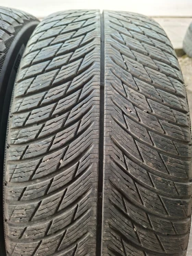 Гуми Зимни 255/60R18, снимка 2