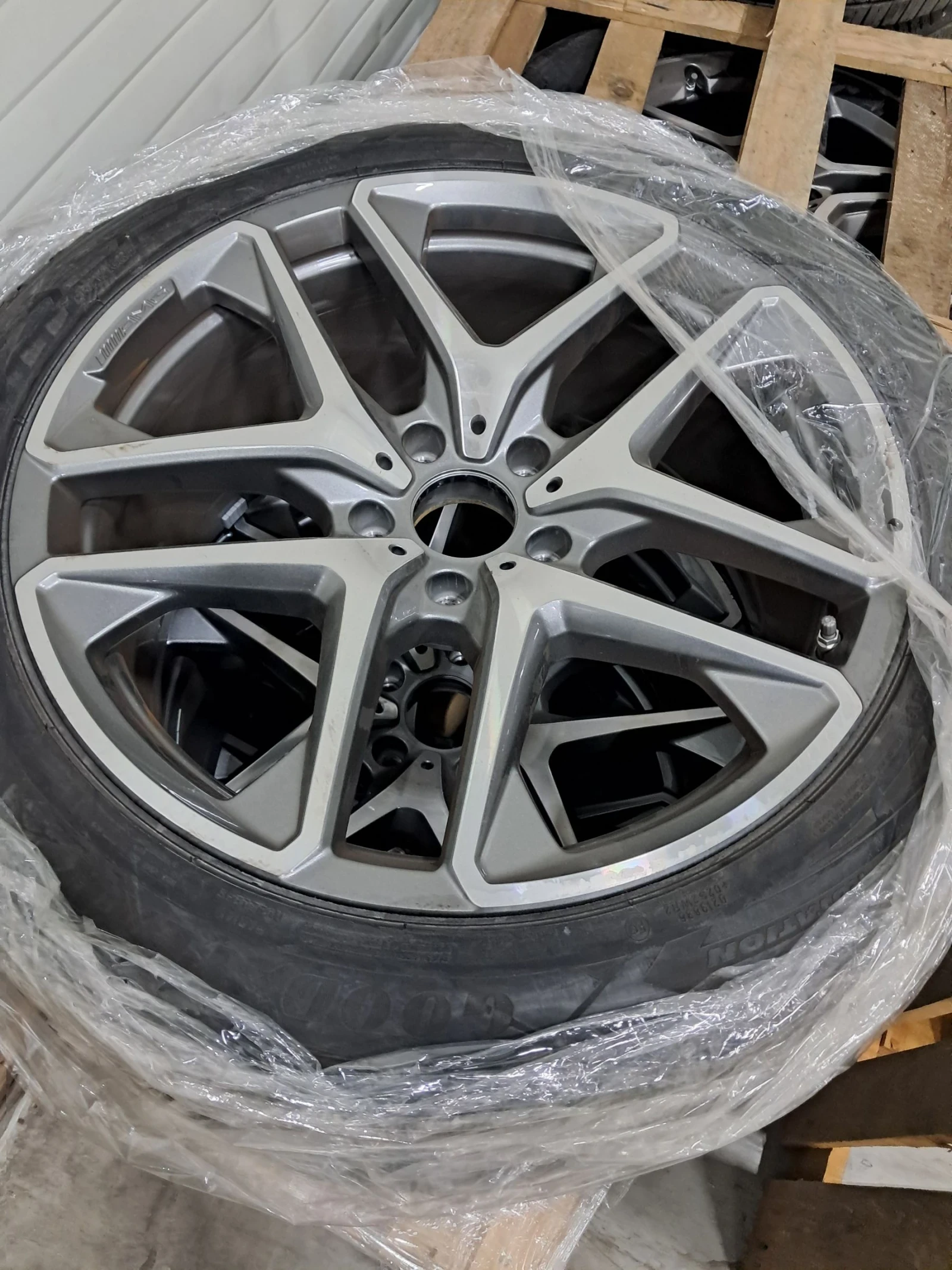 ���� � ������ 275/45R21 �� Mercedes-Benz | Mobile.bg � ����������� 1