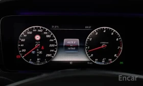Mercedes-Benz E 400 4 MATIC AMG Line, снимка 10