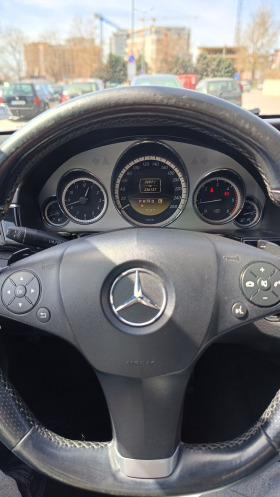Mercedes-Benz E 250 4 matic, снимка 14 - Автомобили и джипове - 45021396