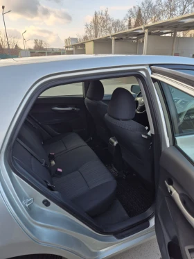 Toyota Auris D4D | Mobile.bg    9
