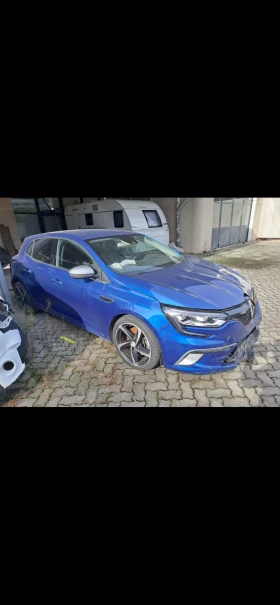 Renault Megane GT, 62000km, head up, 4control, 205k.c