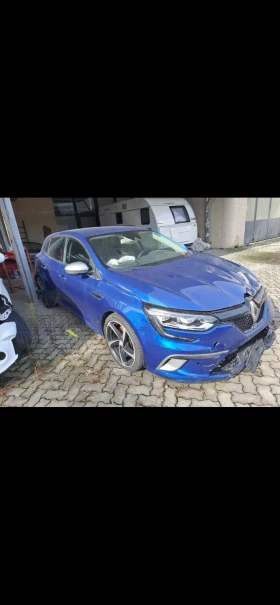Renault Megane GT, 62000km, head up, 4control, 205k.c | Mobile.bg    4