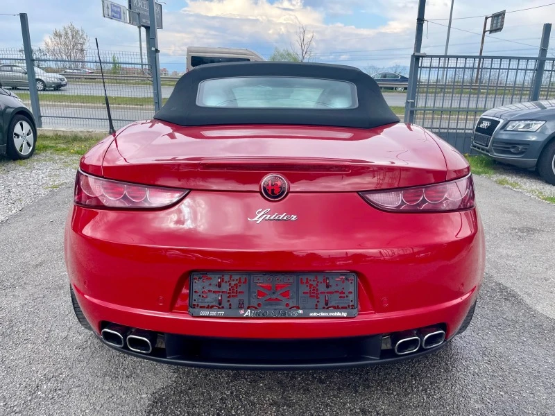 Alfa Romeo Spider 2.2 JTS УНИКАТ !!!, снимка 5 - Автомобили и джипове - 40432038