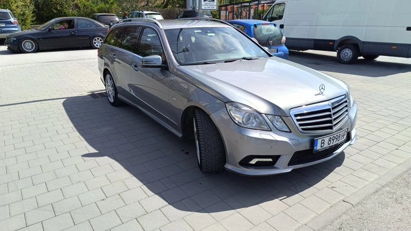 Mercedes-Benz E 250 4 matic, снимка 10 - Автомобили и джипове - 45021396