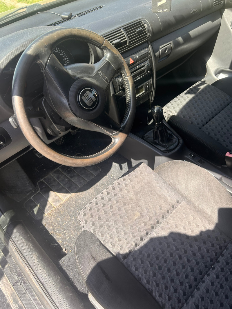 Seat Leon, снимка 4 - Автомобили и джипове - 45929013