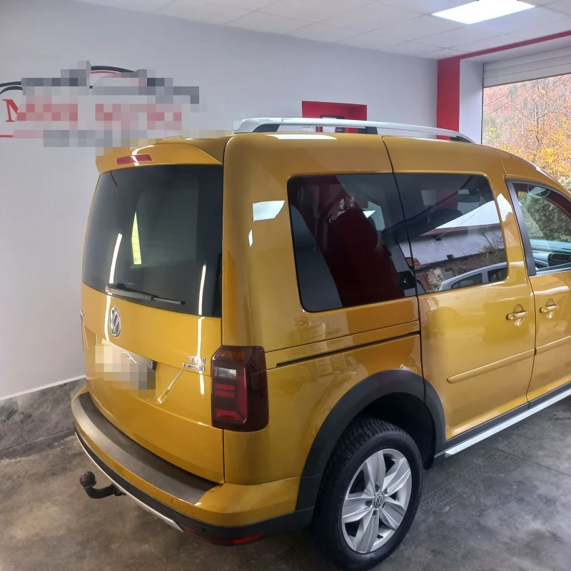 VW Caddy Alltrack 4x4 2.0TDI  ръчка, снимка 5 - Автомобили и джипове - 47814849