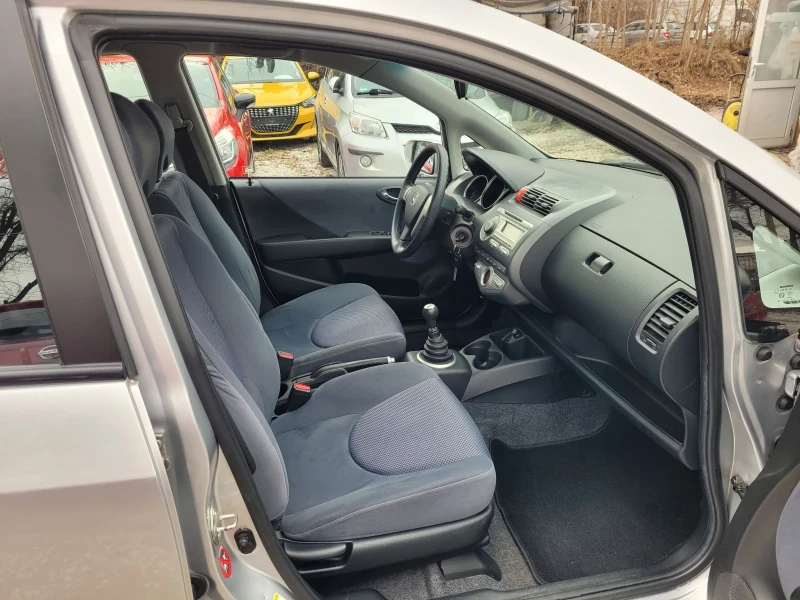 Honda Jazz 1.4 i, снимка 8 - Автомобили и джипове - 48270131