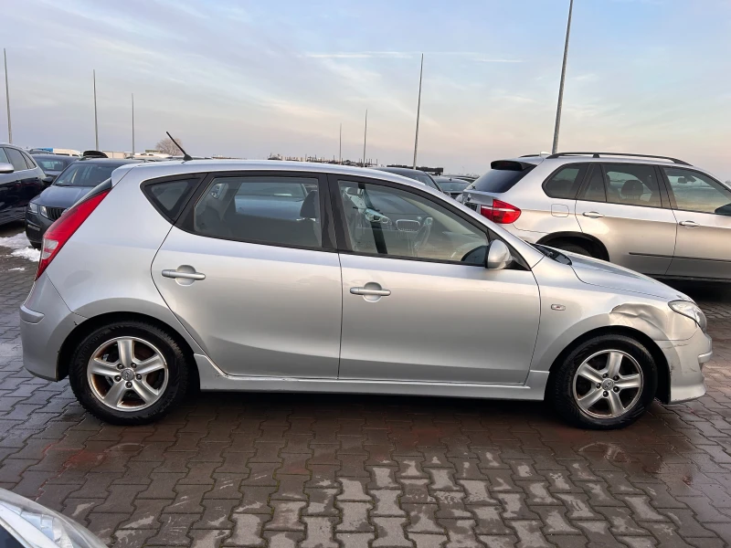 Hyundai I30 1.6CRDI EURO 5, снимка 5 - Автомобили и джипове - 48780292