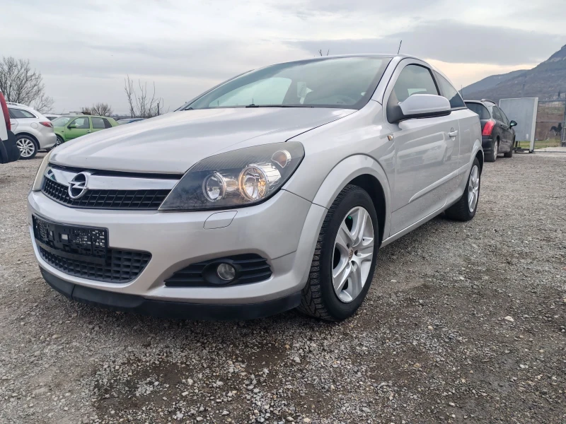 Opel Astra 1.6i GTC. 2009G, снимка 2 - Автомобили и джипове - 49470273