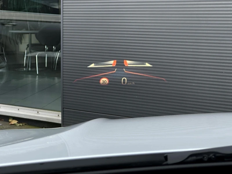 BMW 330 d XDRIVE M-SPORT HEAD UP LED SHADOW-LINE CAMERA , снимка 10 - Автомобили и джипове - 51508843