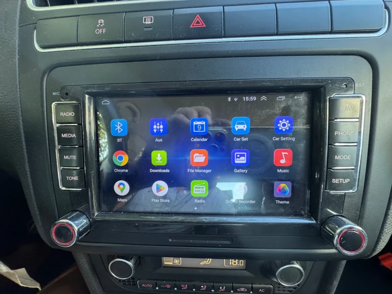 VW Polo 1.2i АВТОМАТИК КАМЕРА НАВИ, снимка 9 - Автомобили и джипове - 51530702