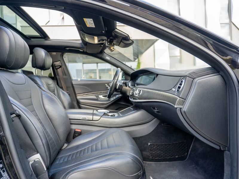 Mercedes-Benz S 350 Long/AMG/Burmster/Panorama/Distronic/3 TV, снимка 11 - Автомобили и джипове - 51537777