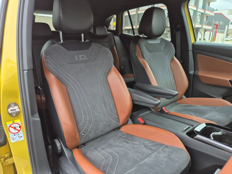 VW ID.4 Pro Performance-82kWh-TERMO POMPA-AMBIENT LIGHT, снимка 12 - Автомобили и джипове - 52891101