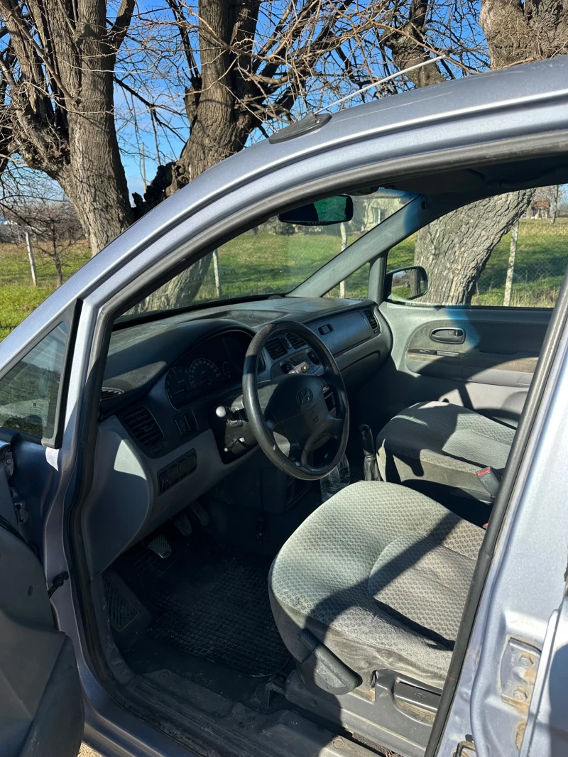 Hyundai Trajet, снимка 2 - Автомобили и джипове - 53192329