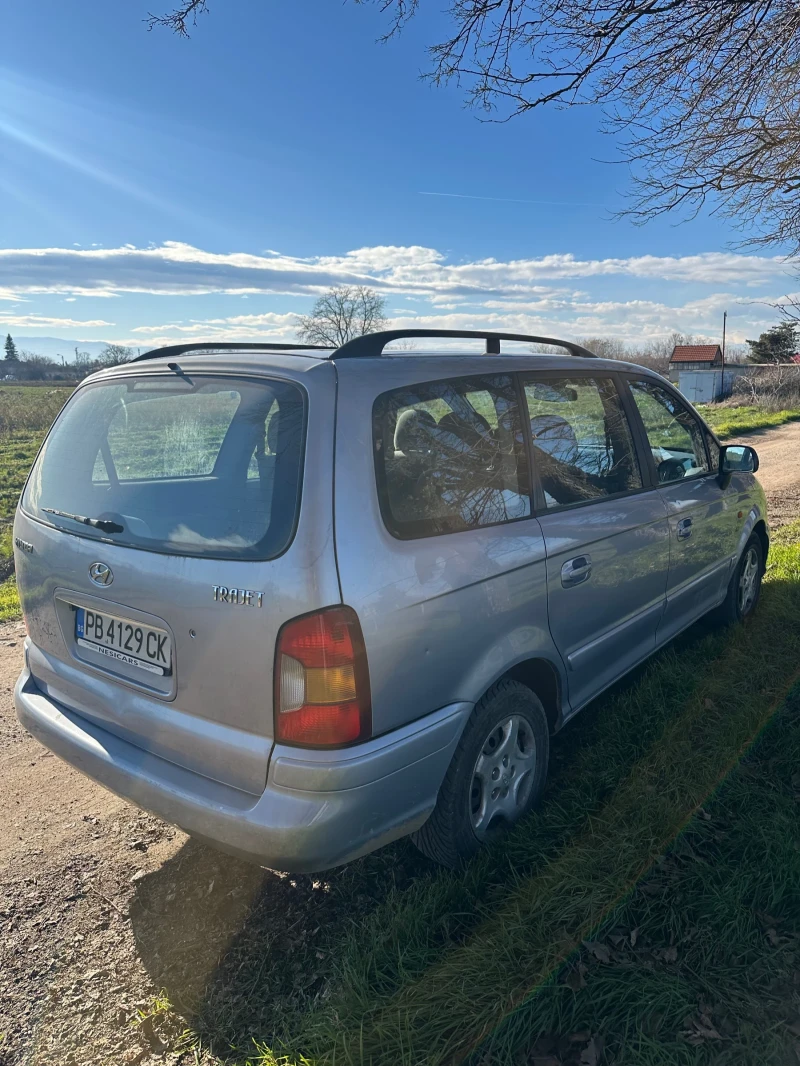 Hyundai Trajet, снимка 3 - Автомобили и джипове - 53192329