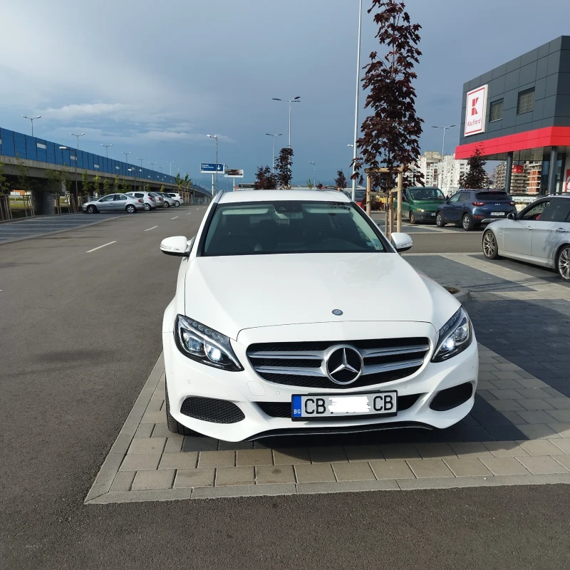 Mercedes-Benz C 220 220, снимка 2 - Автомобили и джипове - 53371706