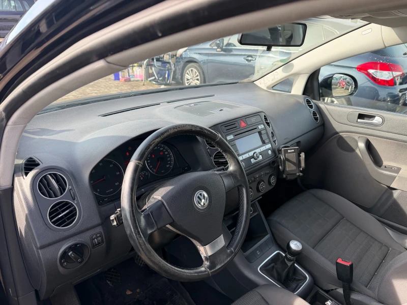 VW Golf Plus 1.9TDI EURO 4, снимка 11 - Автомобили и джипове - 53596397