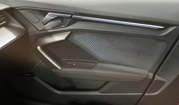 Audi Rs3 Sportback = Black Optic = RS Design Гаранция, снимка 10 - Автомобили и джипове - 52706570