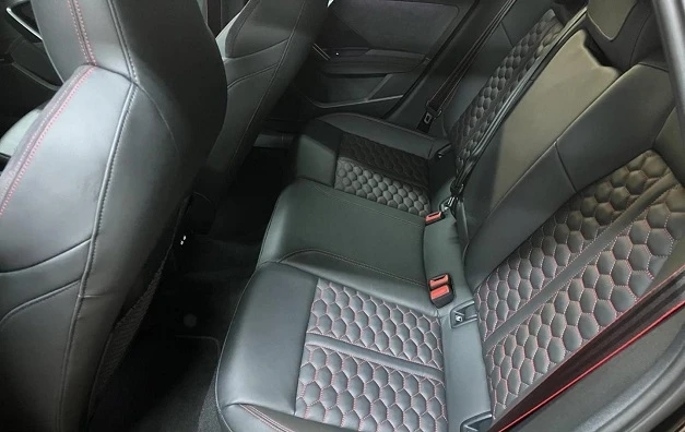 Audi Rs3 Sportback = Black Optic = RS Design Гаранция, снимка 11 - Автомобили и джипове - 52706570