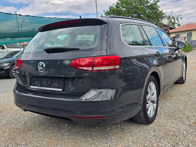VW Passat 1.6TDI 120K.C. / АВТОМАТ / ДИГИТАЛ / ФУЛЛ ЛЕД / , снимка 4 - Автомобили и джипове - 55400881