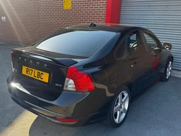 Volvo S40 2.0 r desgin, снимка 6 - Автомобили и джипове - 55605830