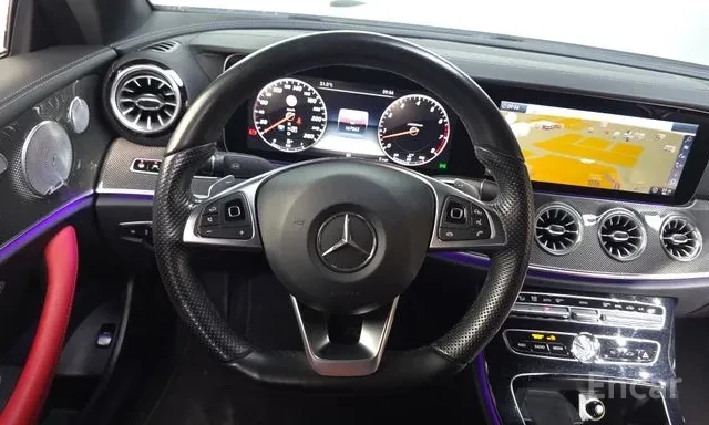 Mercedes-Benz E 400 4 MATIC AMG Line, снимка 8 - Автомобили и джипове - 55879533